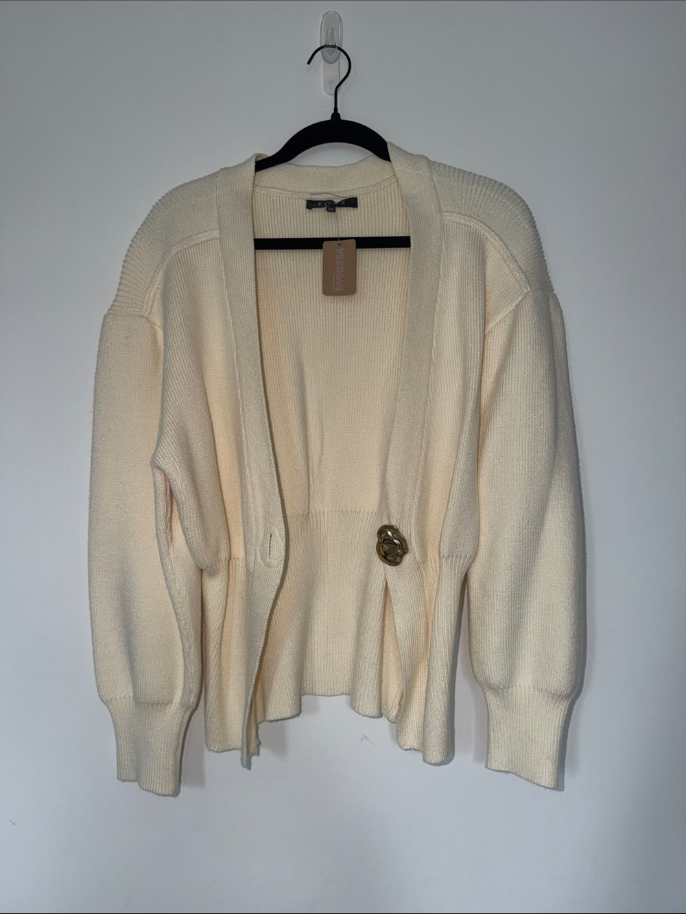 NWT Vestique Hannah Cream Open-Front Cardigan with Decorative Clasp